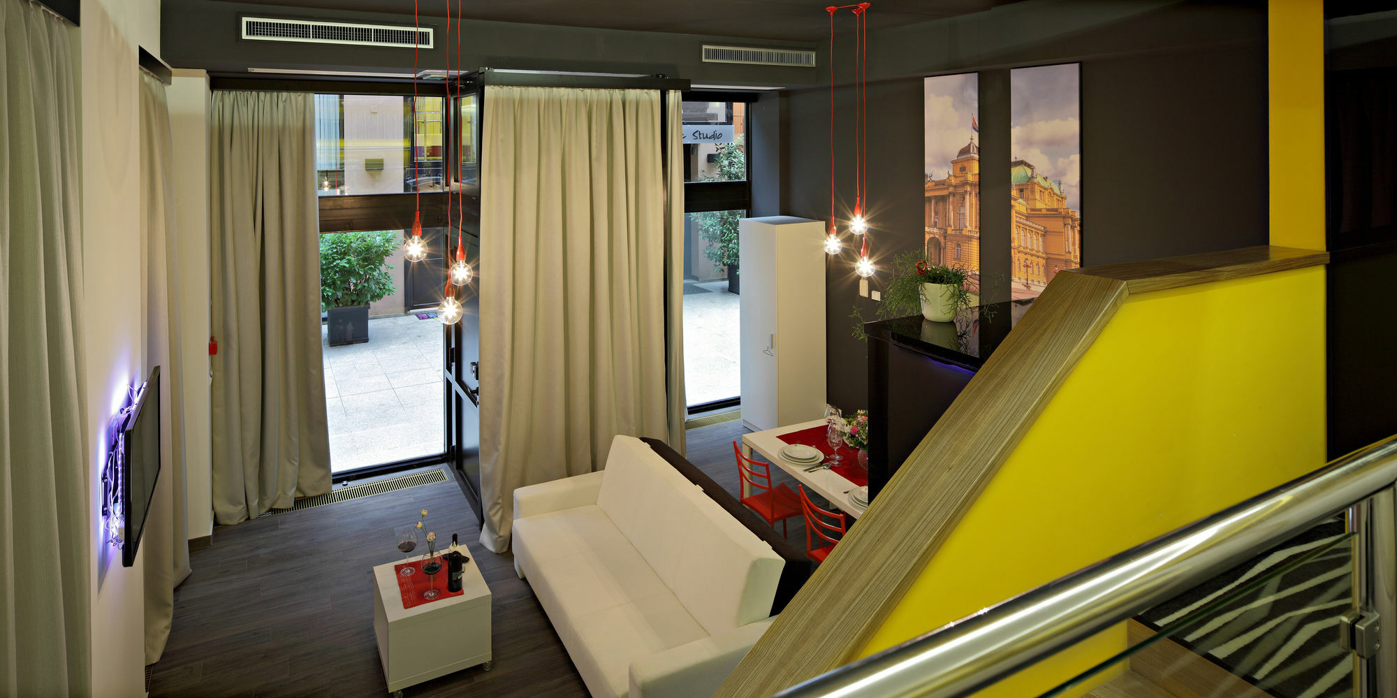 Court 5 Apartment